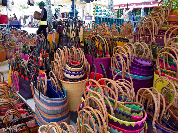 Market day  at Saint-Rémy