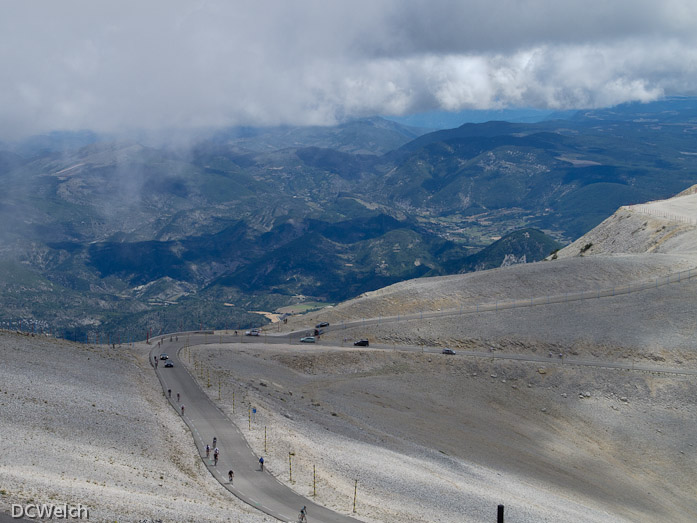 The way up to Mont Ventoux